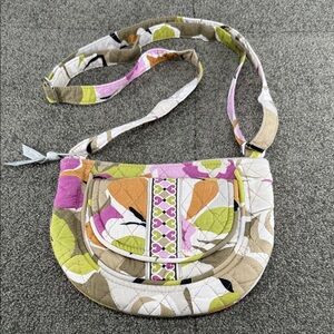 Vera Bradley Bag Wm Lizzy Crossbody Portobello Road Floral Quilted Retired